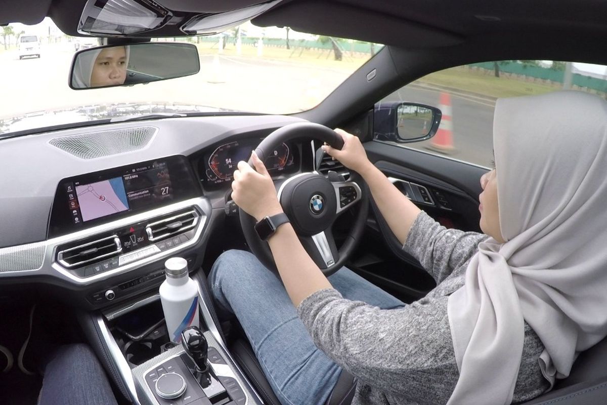 Perut Kenyang, Konsentrasi Hilang? Ini Tips Nyetir Usai Buka Puasa