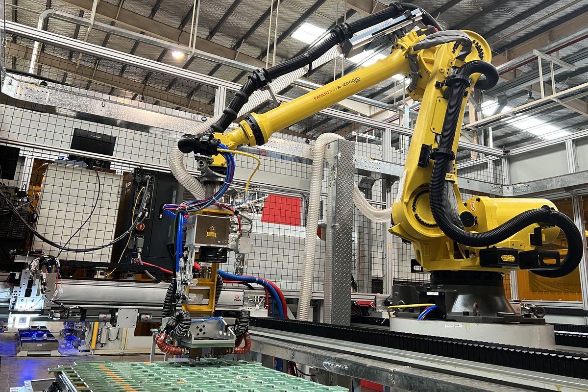 Pakar: Teknologi Baterai Mobil Listrik Belum Matang