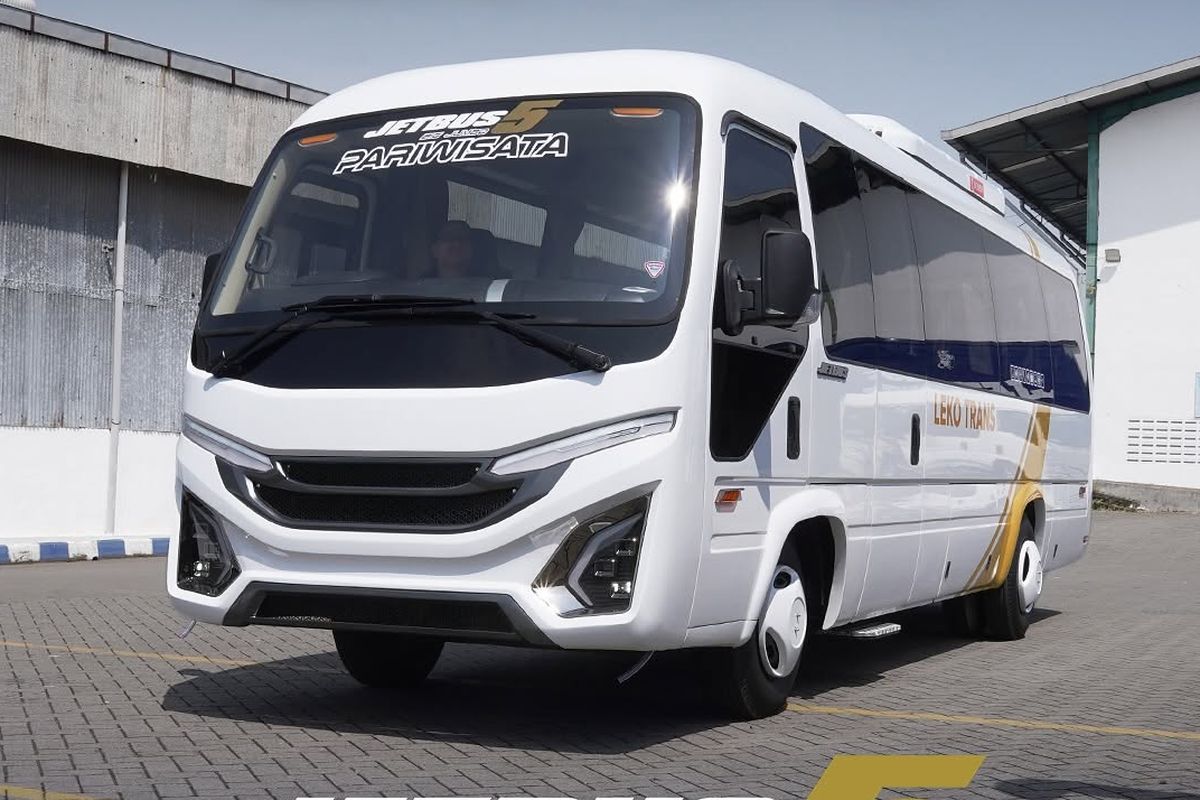 Adiputro, Jetbus 5, Leko Trans, Jetbus 5 Big Jumbo, bus pariwisata, bus baru, PO Bus, jetbus 5 big jumbo, Jetbus 5 Big Jumbo Pakai Sasis Isuzu Milik Leko Trans, Interior Mewah