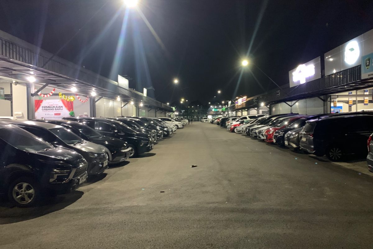 mobil bekas, showroom motor bekas, bursa otomotif buana, Bursa Otomotif Mobil Bekas Hadir di PIK