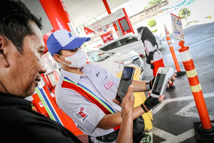 STNK, QR code, BBM subsidi, QR Code Pertamina, Benarkah Beli Pertalite dan Biosolar Perlu Tunjukkan STNK?