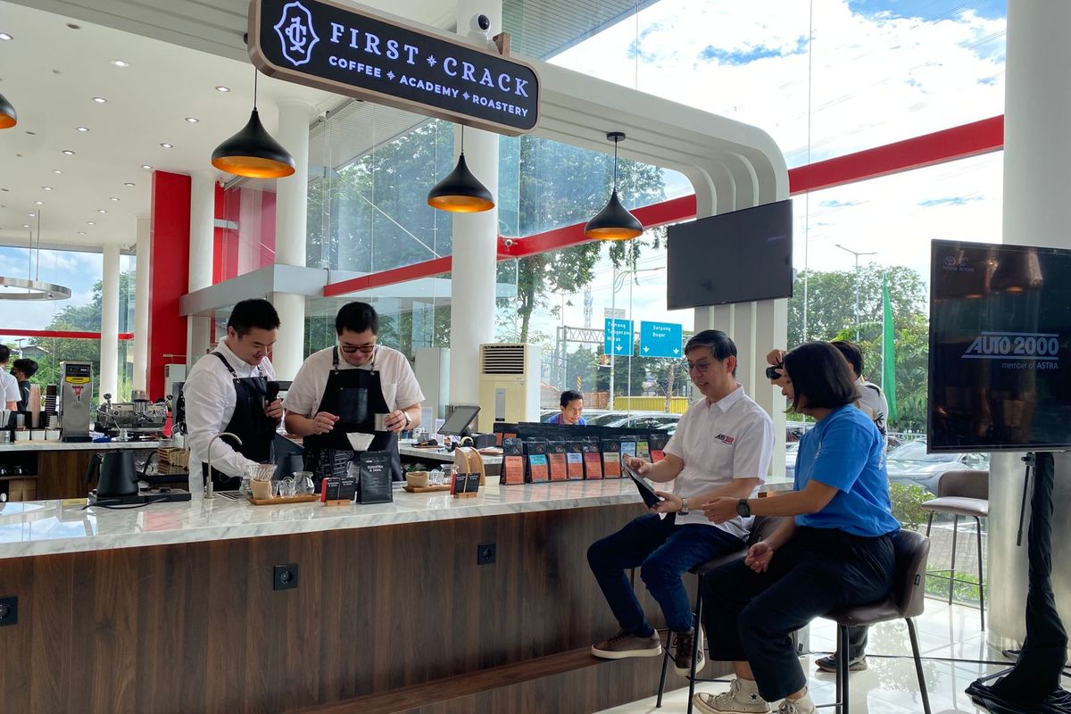 Auto2000 Perluas Layanan Lifestyle, Resmikan Cafe Premium di Diler Puri Kembangan