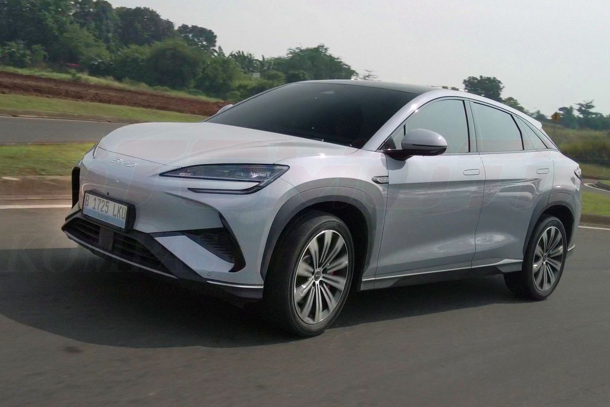BYD Sealion 7, harga mobil listrik, Performa AWD, Akselerasi cepat, Sealion 7: Mobil Listrik dengan Akselerasi 0-100 km/jam 4,2 detik