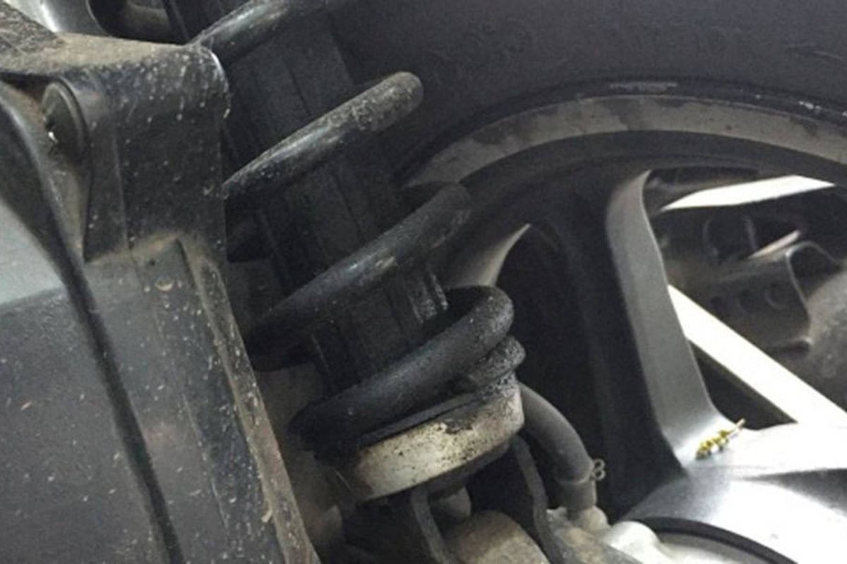 Sokbreker, sokbreker, rusak, perawatan, keamanan, Perawatan, Jangan Berpatokan Murah, Sokbreker Harus Sesuai Spesifikasi Motor