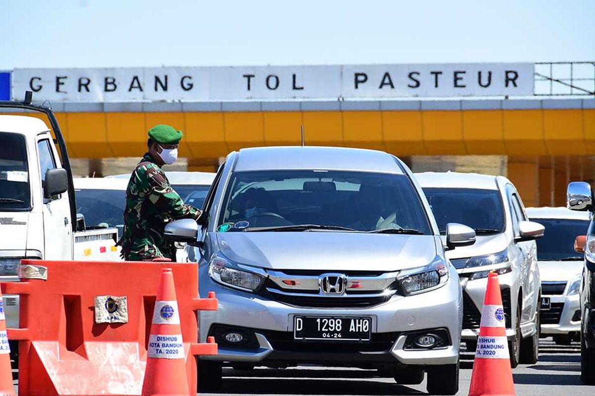 libur sekolah, diskon tarif tol, Diskon tarif tol, libur Idul Adha, tol Jakarta-Bandung, diskon tol, Biaya Tarif Tol dari Jakarta-Bandung Usai Diskon Tarif Tol 20 Persen