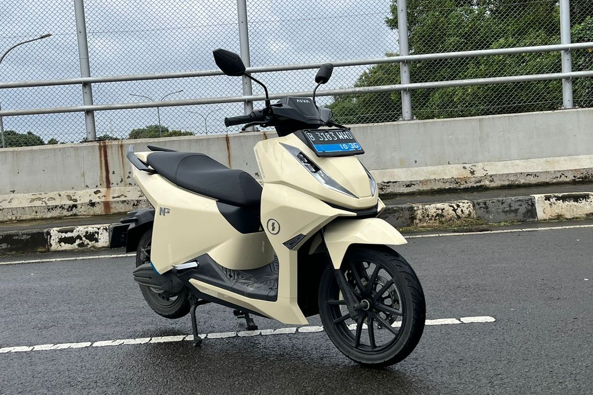 Alva N3: Skuter Listrik Terjangkau dengan Desain Futuristik