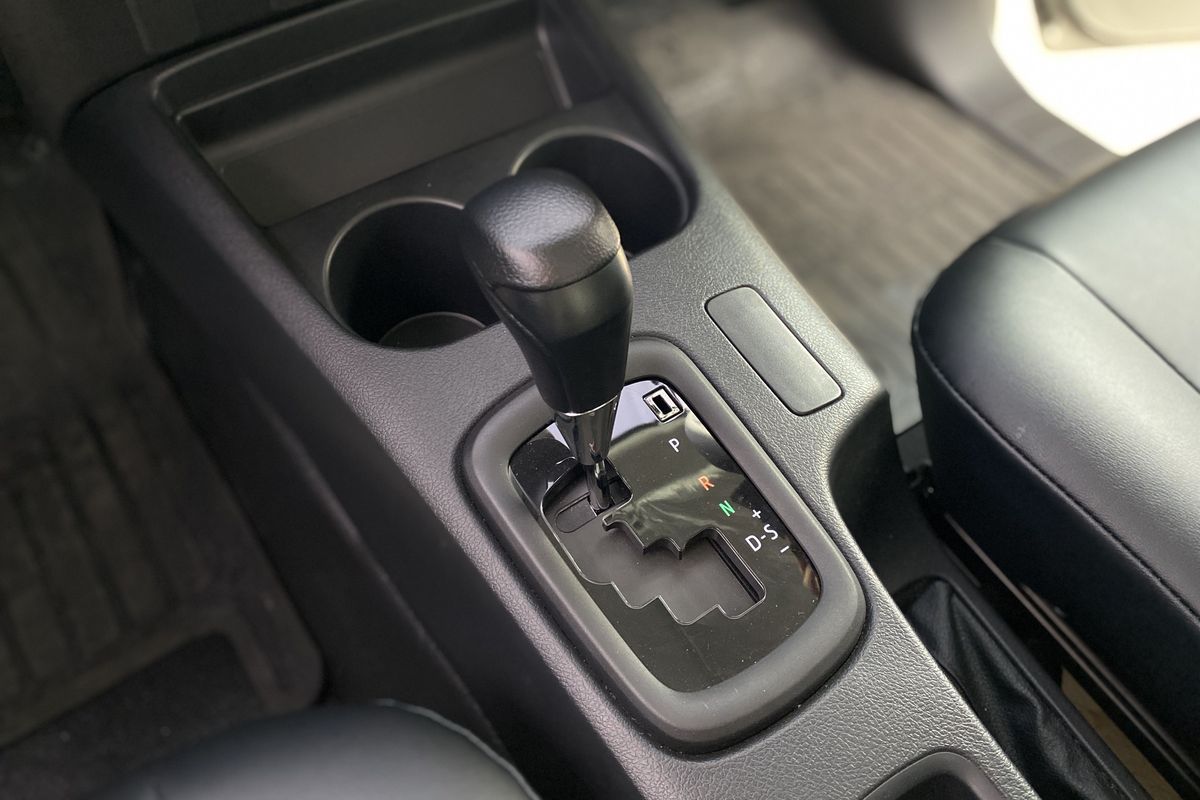 Apa Itu Transmisi Mobil? Bedakan AT, CVT, dan DCT dengan Mudah