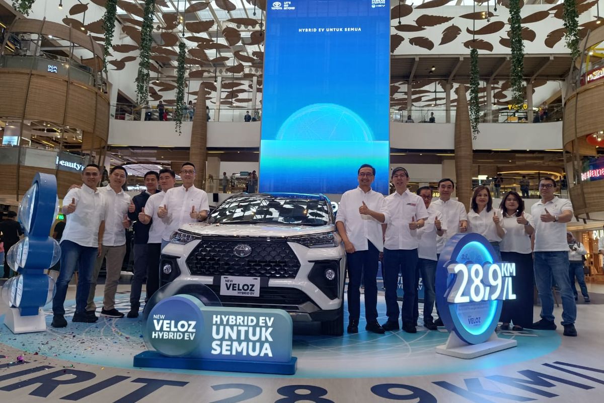 Misi Elektrifikasi, Toyota Jual Veloz Hybrid EV Harga Spesial