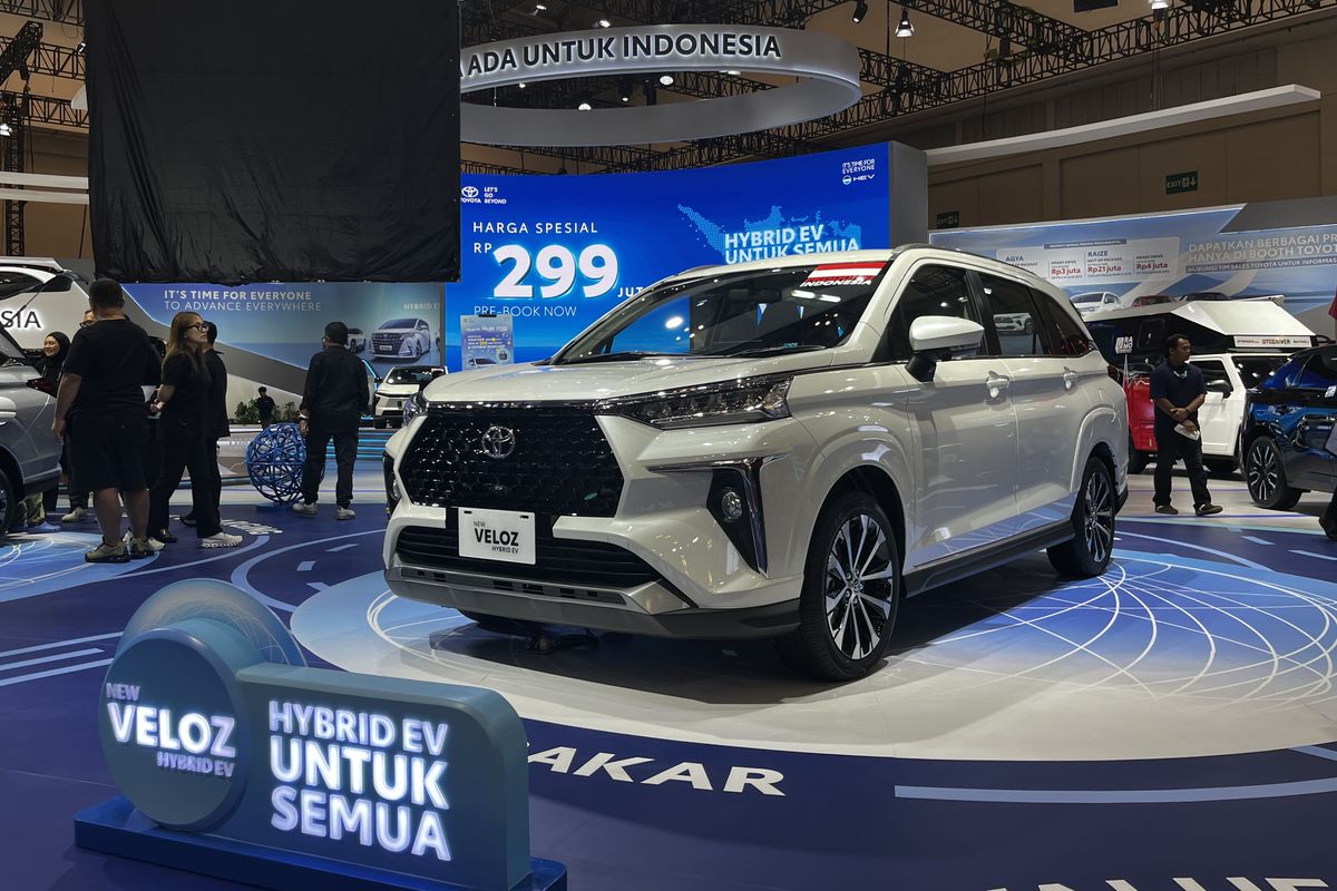 Pesan Sekarang Kapan Toyota Veloz Hybrid Mulai Dikirim ke Rumah?
