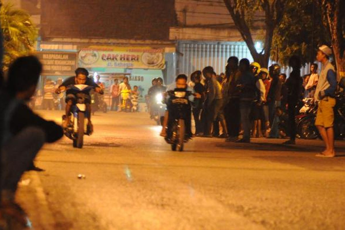 Polres Metro Bekasi Kota, balap liar, Operasi Patuh Jaya, Operasi Patuh Jaya 2025, tilang, otomotif, operasi patuh jaya, kendaraan bermotor, operasi patuh jaya 2025, Polres Bekasi Awasi Balap Liar Selama Operasi Patuh Jaya 2025