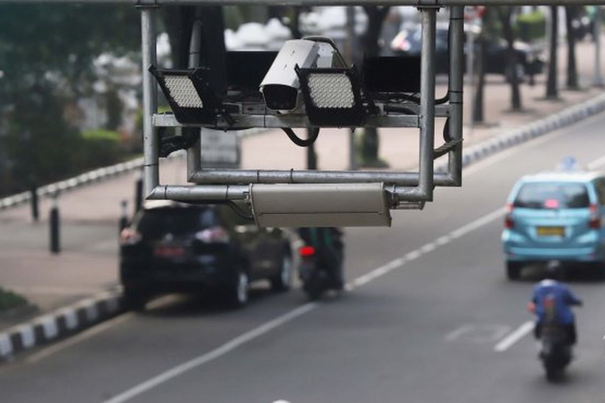 sepeda motor, tilang elektronik, kamera ETLE, kamera tilang, pengendara motor, kamera etle, Curhat Pengendara Motor Jadi Korban Salah Sasaran ETLE
