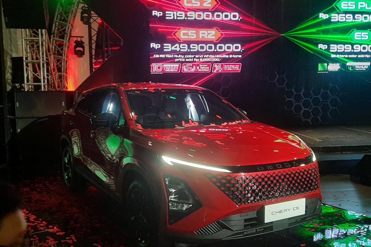 Chery, Chery C5, Chery E5, Chery Indonesia, chery c5, chery e5, Chery C5 dan E5 Resmi Meluncur, Harga Rp 300 Jutaan