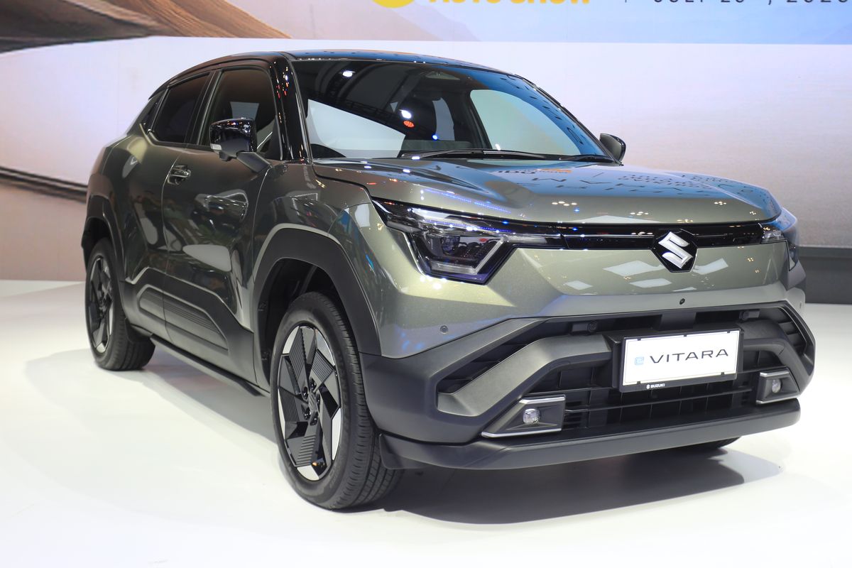 Suzuki, eVitara, listrik, GIIAS 2025, baterai, Suzuki Pastikan eVitara Meluncur Awal 2026