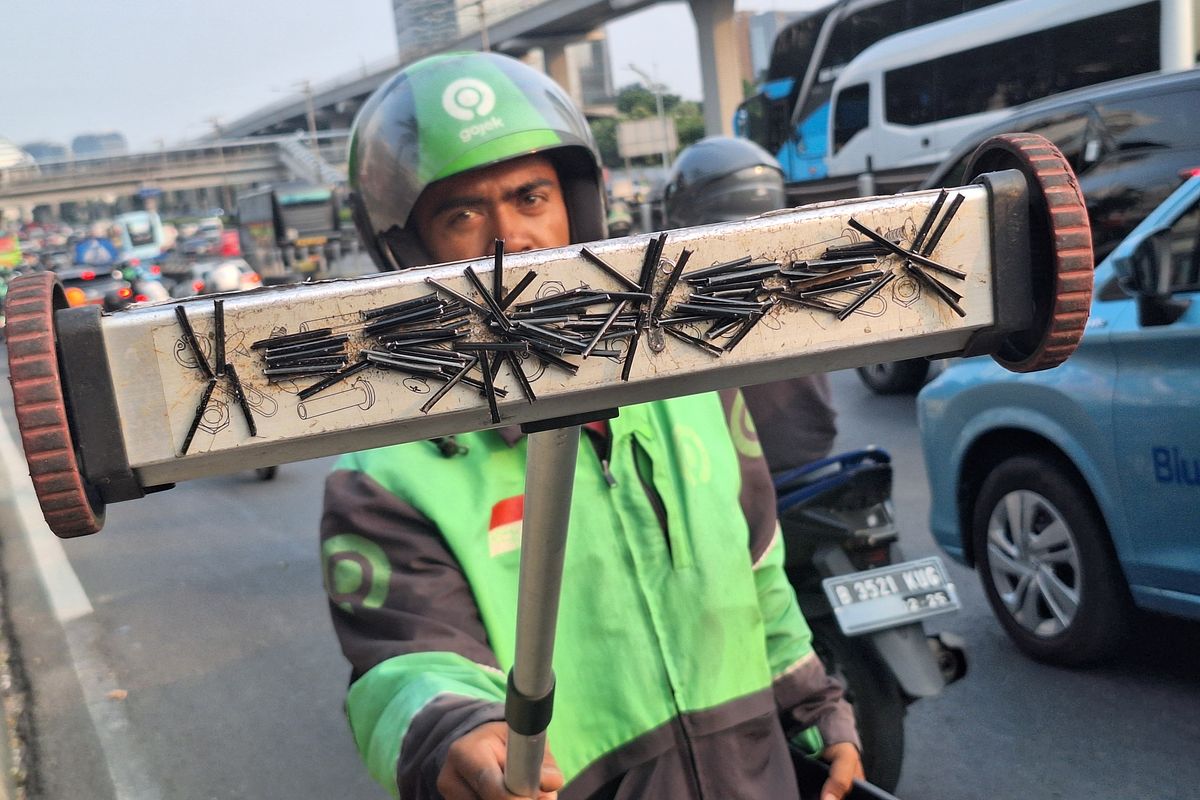 Kecelakaan lalu lintas, Ranjau paku, Jakarta Timur, Riki Erwinda, Bahaya Ranjau Paku di Jakarta Timur: 1.521 Ditemukan