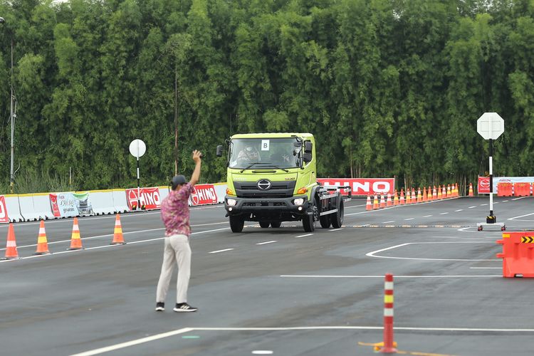 Biodiesel B50: Hino Siap Uji Truk Baru Bersama Pemerintah