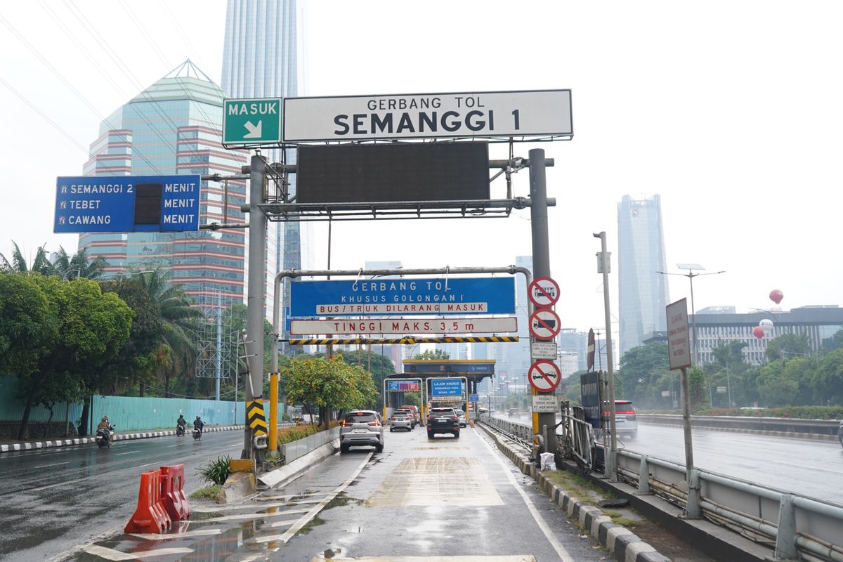 Tol Dalam Kota, kemacetan di Jakarta, gt semanggi, gt semanggi diperbaiki, perbaikan gt semanggi, Pemprov DKI Usul Perbaikan GT Semanggi Dilakukan saat Hari Libur