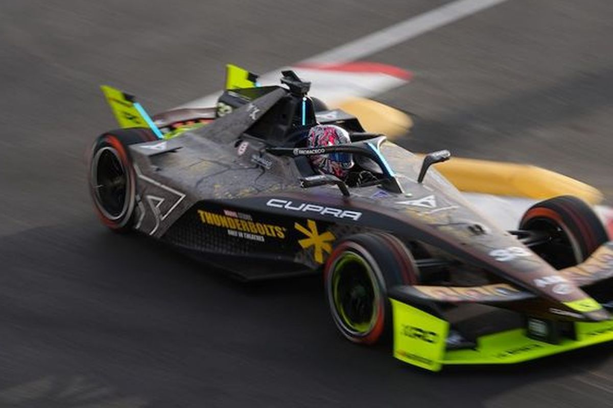 Formula E Jakarta, otomotif, mobil listrik, kendaraan listrik, Formula E, Kotornya Mobil Balap Formula E Usai Balapan di Sirkuit Ancol
