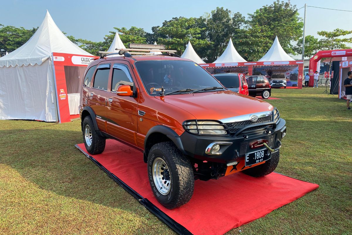 Daihatsu, mobil, mobil lawas, Daihatsu Taruna, SUV lawas, Suka Duka Pelihara Mobil Lawas Daihatsu Taruna