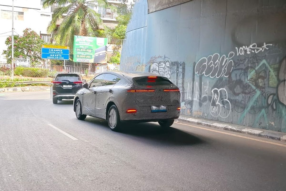 Xpeng G6 Extended Range Terlihat di Bekasi, Sinyal Varian Baru Siap Meluncur?