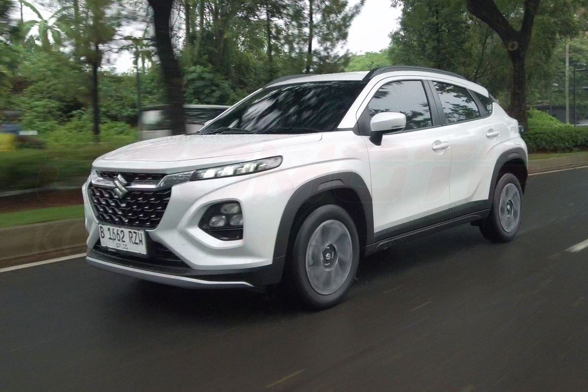 Suzuki, suzuki fronx, Fronx GL, suzuki Fronx GL, biaya kepemilikan Suzuki Fronx GL, Biaya Kepemilikan Suzuki Fronx GL, cuma Rp 1,6 Jutaan per Bulan