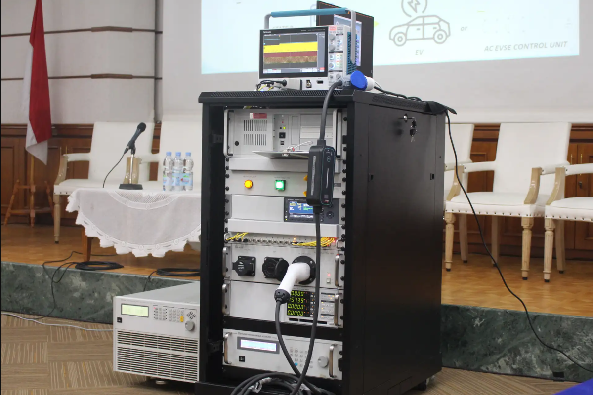 Pemerintah Targetkan Rasio 15:1 antara Kendaraan Listrik dan SPKLU