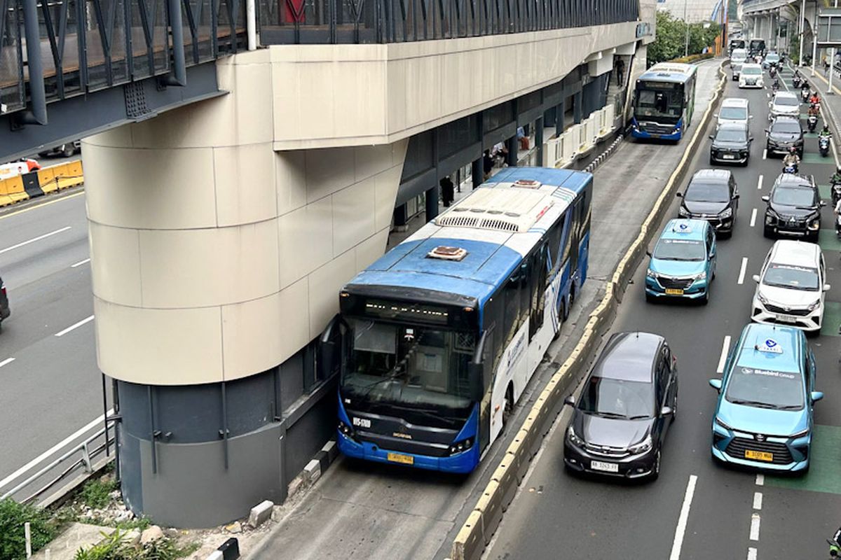 TransJabodetabek, Sawangan, Lebak Bulus, Transjabodetabek, angkutan umum, transjabodetabek, sawangan, Bus Transjabodetabek, Resmi Beroperasi, Ini Rute Transjabodetabek Sawangan-Lebak Bulus