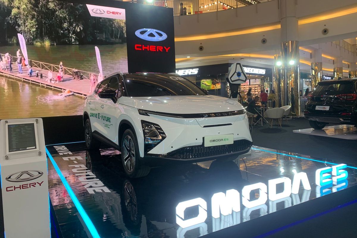 mobil listrik, potongan harga, diskon mobil baru, diskon mobil listrik, promo penjualan, Diskon Mobil Listrik Juni 2025, Wuling dan Chery Tembus Rp 60 Jutaan