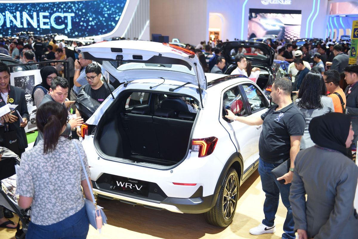 resale value, mobil Indonesia, Yulian Karfili, faktor pembelian mobil, Resale Value Mobil: Pentingnya Bagi Konsumen Indonesia