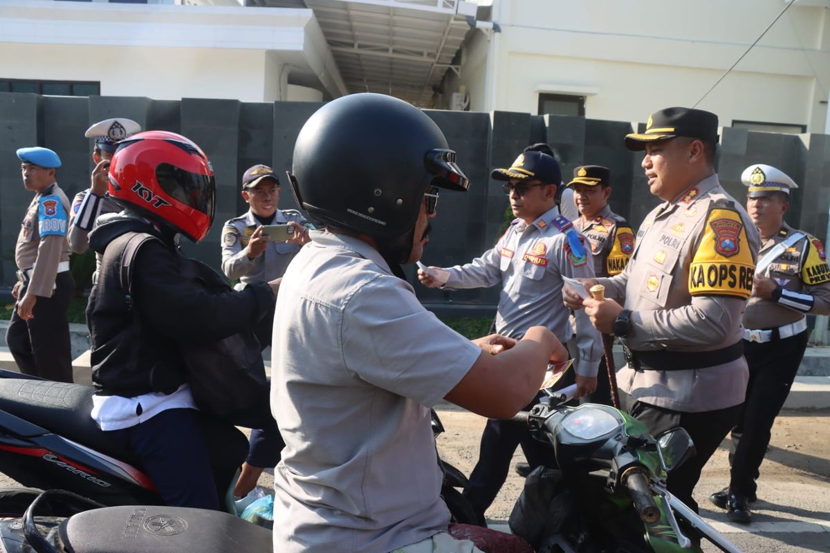 tidak bawa sim, tidak punya sim, sanksi denda tidak bawa sim, tidak punya sim kena tilang berapa, Tidak Punya SIM dan Tidak Bawa SIM Kena Sanksi yang Berbeda