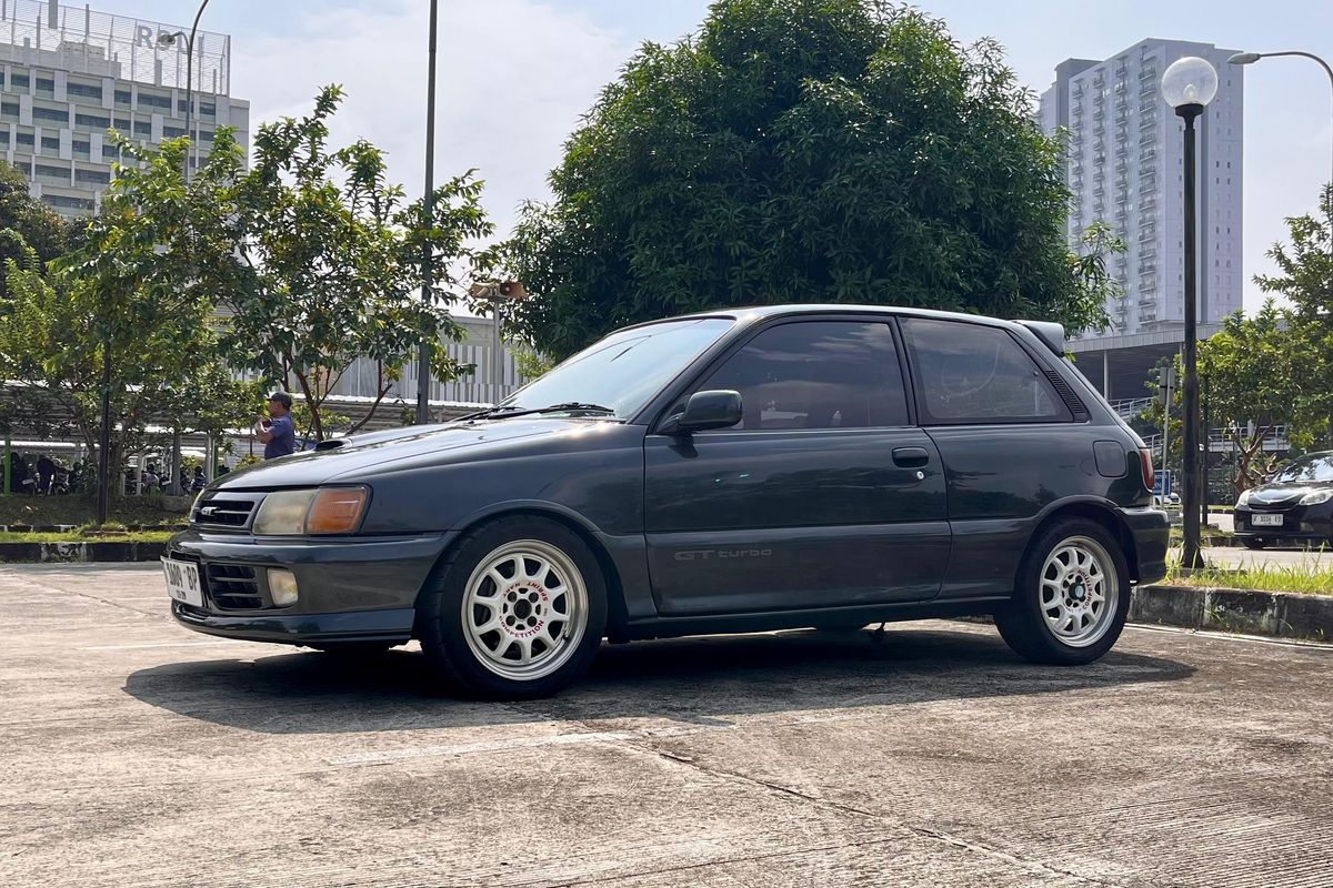 modifikasi, konversi, Toyota, Konversi, Toyota Starlet, Modifikasi mobil, Konversi Toyota Starlet EP81 ke EP82, Gaya Jepang yang Penuh Detail
