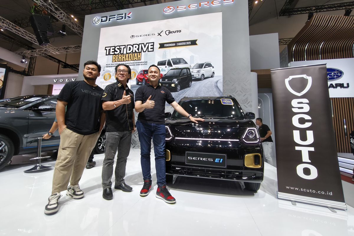 Mobil listrik, Seres Black Edition, mobil listrik, GIIAS 2025, subsidi Rp 51 juta, Seres Black Edition: Mobil Listrik dengan Subsidi Rp 51 Juta