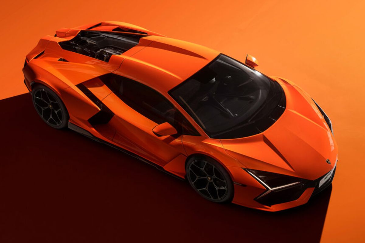 Lamborghini, Revuelto, supercar, kecelakaan, mobil hybrid, Supercar, Plug-in Hybrid Electric Vehicle, PHEV, lamborghini, spesifikasi, Mobil Hybrid, plug-in hybrid electric vehicle, Spesifikasi Lamborghini Revuelto, Supercar Hybrid Top Speed 350 Kpj