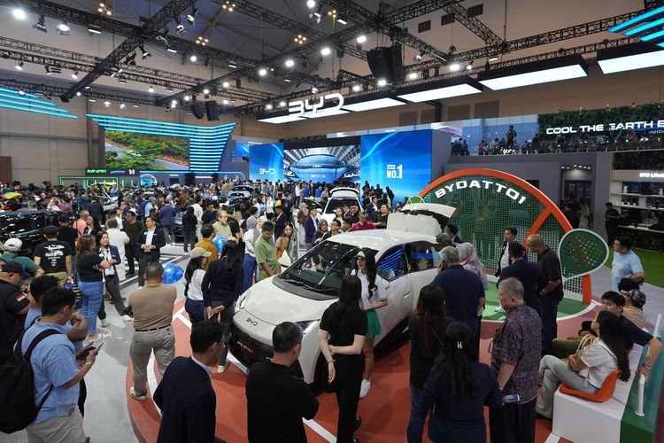 Mobil ramah lingkungan, insentif fiskal, pajak mobil listrik, beban pajak ringan, Jurang Perbedaan Besaran Pajak Mobil ICE Vs Listrik