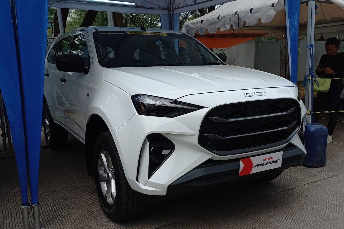 Isuzu, New mu-X, Gaikindo Indonesia International Auto Show, GIIAS, test drive, GIIAS 2025, Isuzu Astra Motor Indonesia (IAMI), New Mu-X, Impresi Awal Coba New Isuzu mu-X 4WD di GIIAS 2025
