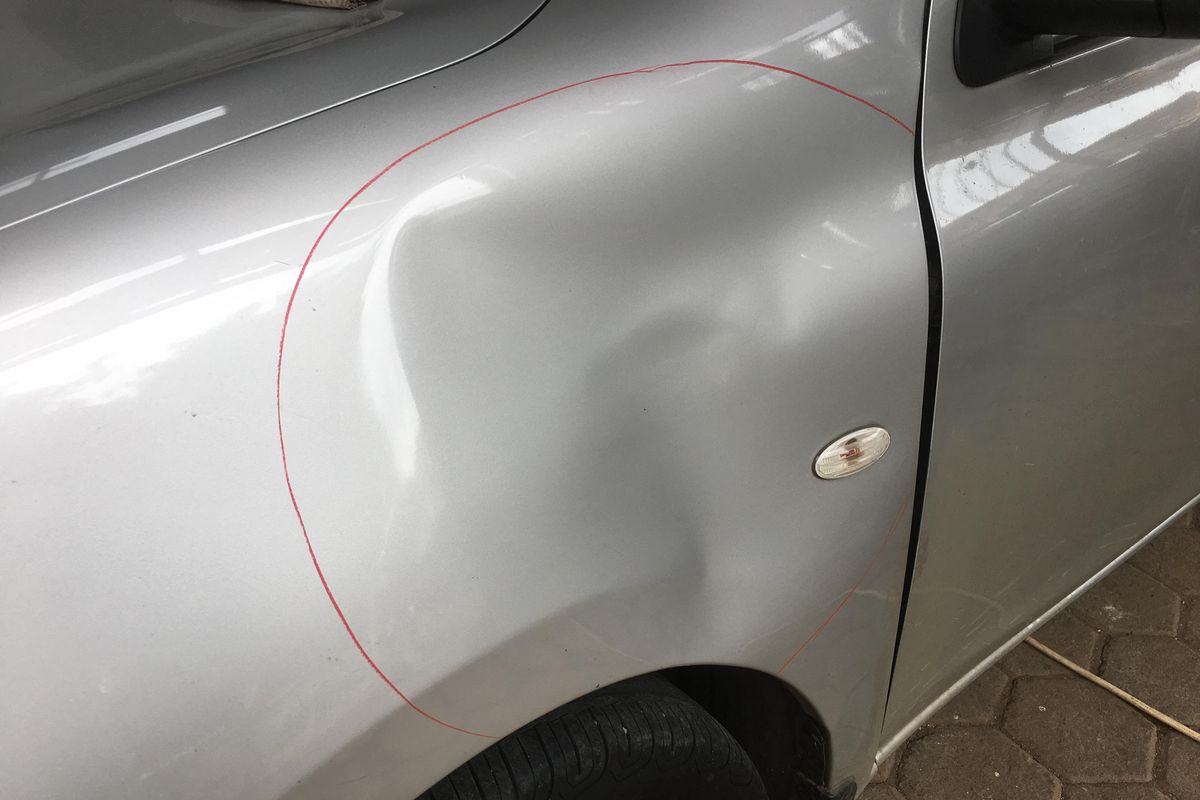 air panas, metode PDR, perbaikan penyok mobil, lapisan cat mobil, Salah Kaprah Perbaiki Penyok Mobil dengan Siram Air Panas