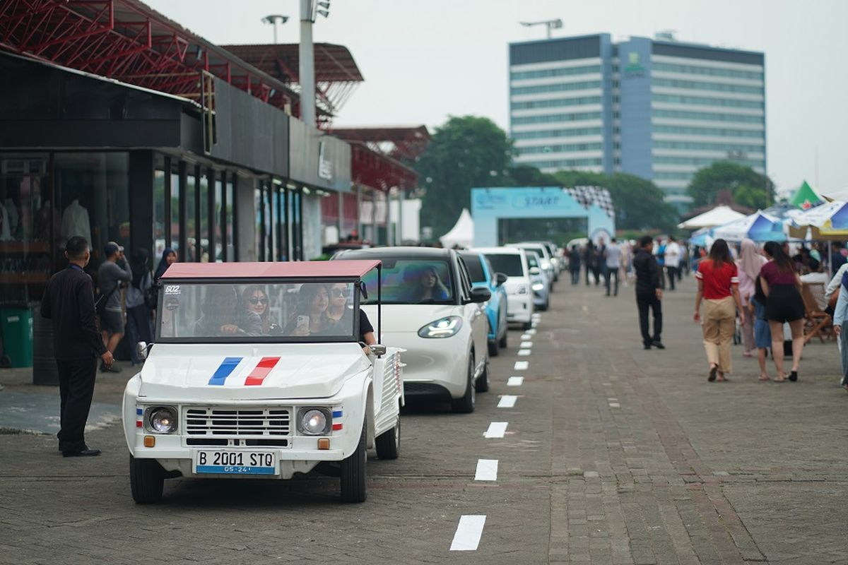 Kendaraan Listrik, kendaraan listrik, Asiabike Jakarta, PEVS 2025, Kendaraan listrik, JIExpo Jakarta, Digelar Hari Ini, Simak Merek EV yang Unjuk Gigi di PEVS 2025