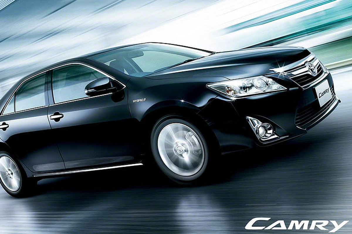 mobil hybrid bekas, harga mobil hybrid bekas, banderol mobil hybrid bekas, Daftar Harga Mobil Hybrid Bekas Juni 2025, Camry mulai Rp 185 Jutaan