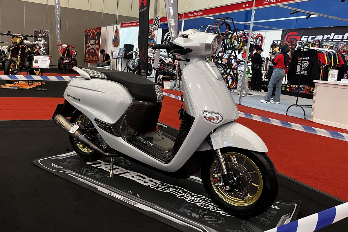Modifikasi motor, Indonesia Motorcycle Show, Honda Giorno, IMOS 2025, IMOS 2025 daftar peserta, IMOS 2025 daftar motor, skutik neo klasik, Honda Giorno di IMOS 2025, spesifikasi Honda Giorno, harga Honda Giorno, Honda Giorno: Paduan Klasik dan Modifikasi Menarik di IMOS 2025