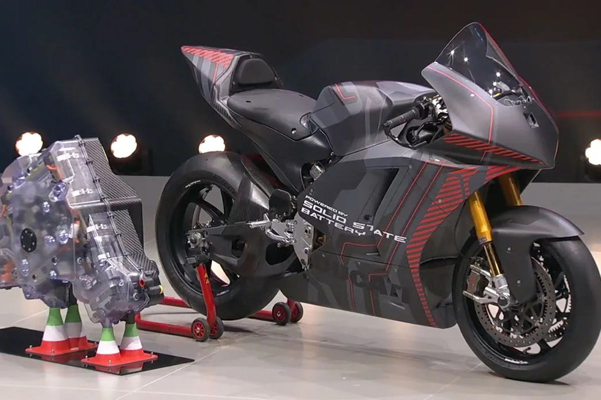 motor listrik, MOtoE, ducati, V21L, baterai solid-state, munich motor show 2025, Motor Listrik Ducati V21L Uji Coba Pakai Baterai Solid-State