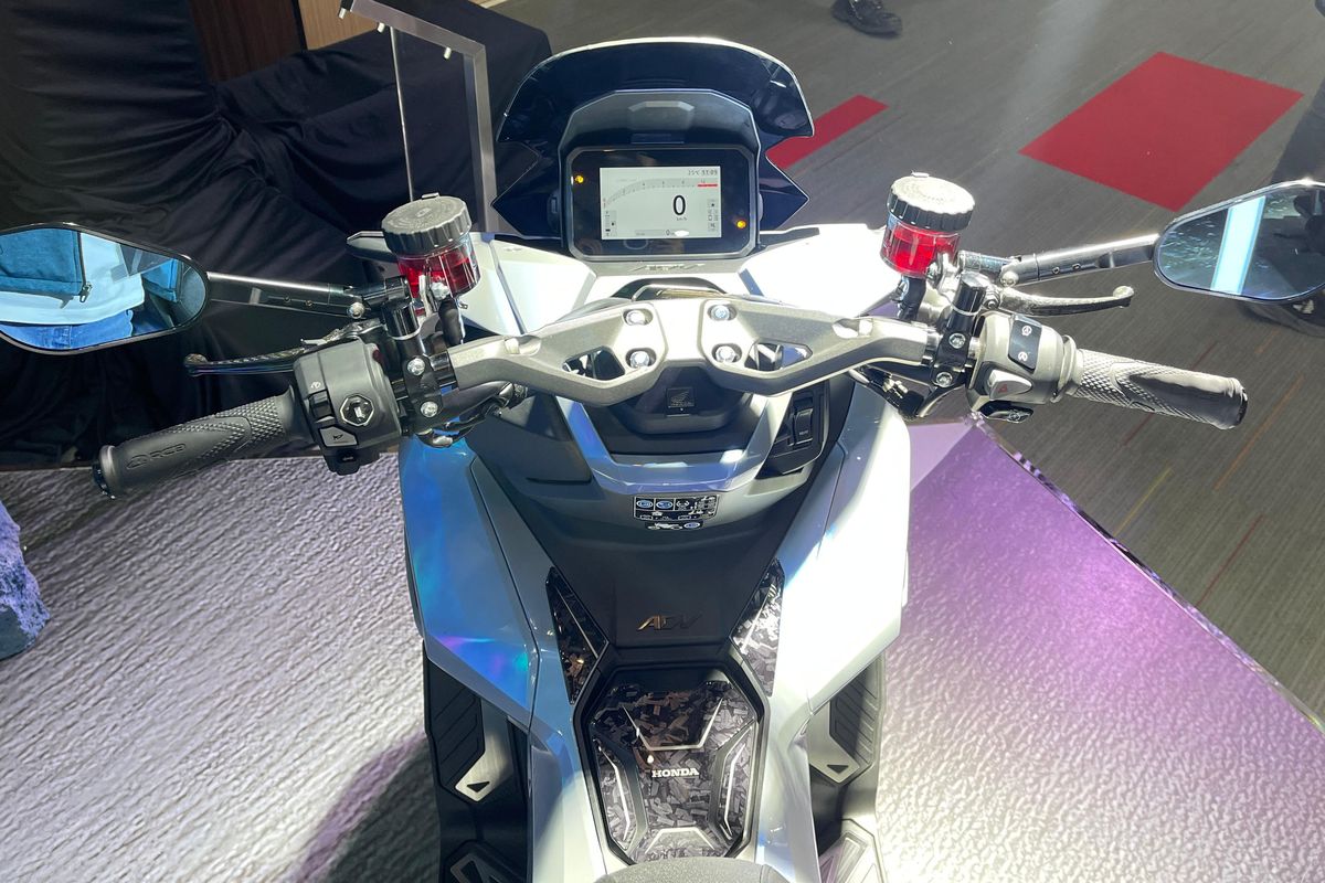 Honda ADV, RoadSync, Honda ADV 160, Honda RoadSync, ADV 160 RoadSync, Honda ADV 160 RoadSync, Harga Layar TFT RoadSync Honda ADV 160 Rp 2 Jutaan