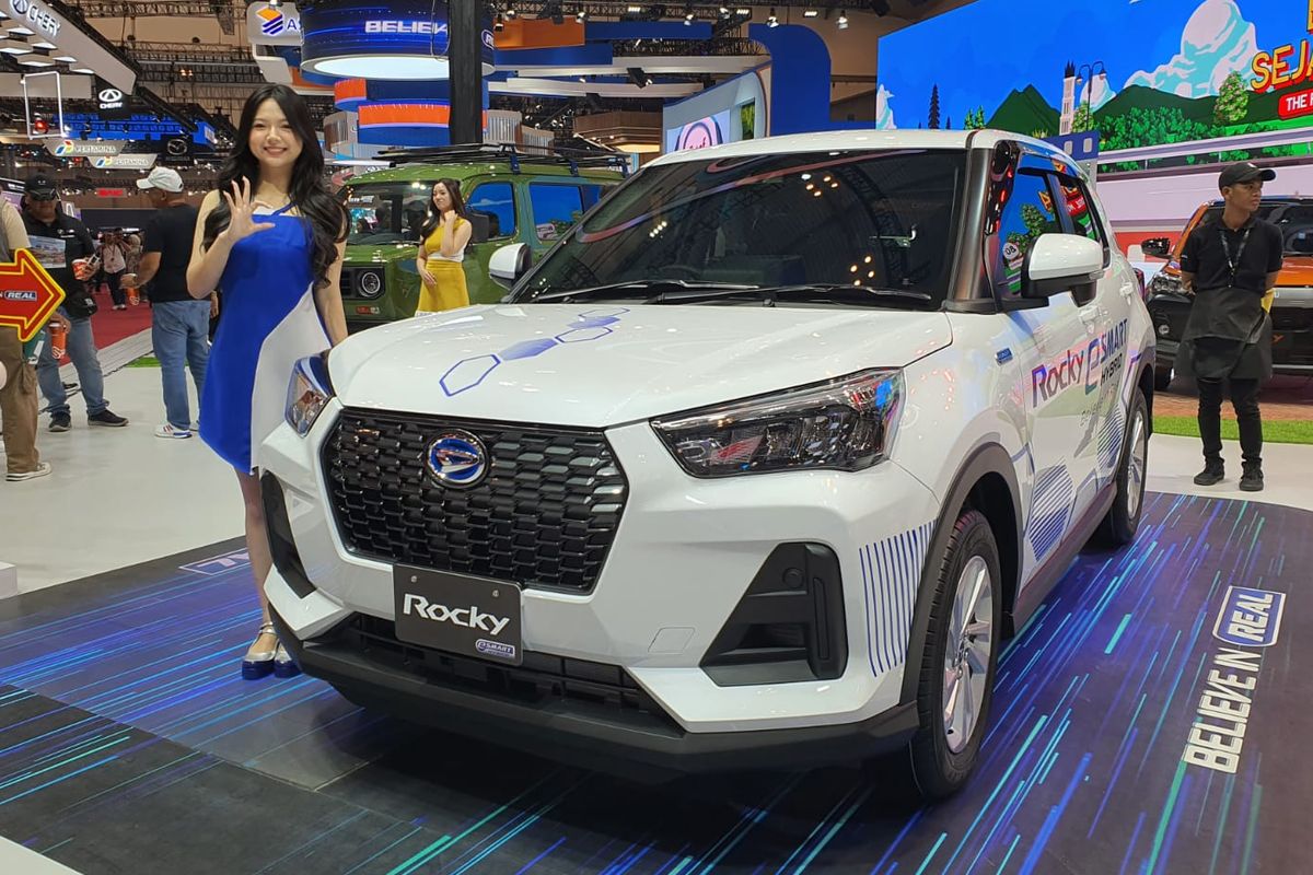 Rocky, Daihatsu, program penjualan, emas, GIIAS 2025, promo, Selain Rocky Hybrid, Daihatsu Siapkan Promo Menarik di GIIAS 2025