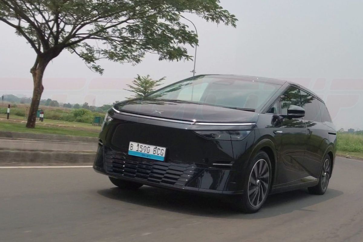 pajak kendaraan, test drive, mobil listrik, insentif mobil listrik, MPV listrik, pajak tahunan, Xpeng X9, Hitung Pajak Tahunan MPV Listrik Xpeng X9