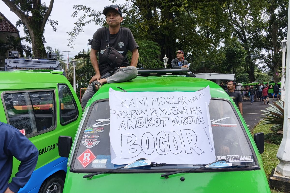 Razia Angkot Bogor Ditangguhkan, Apa Selanjutnya?