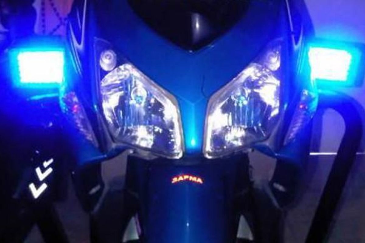 strobe light, emergency warning, traffic safety, law enforcement, Strobo di Jalan Raya: Cerminan Kepercayaan Publik yang Menurun