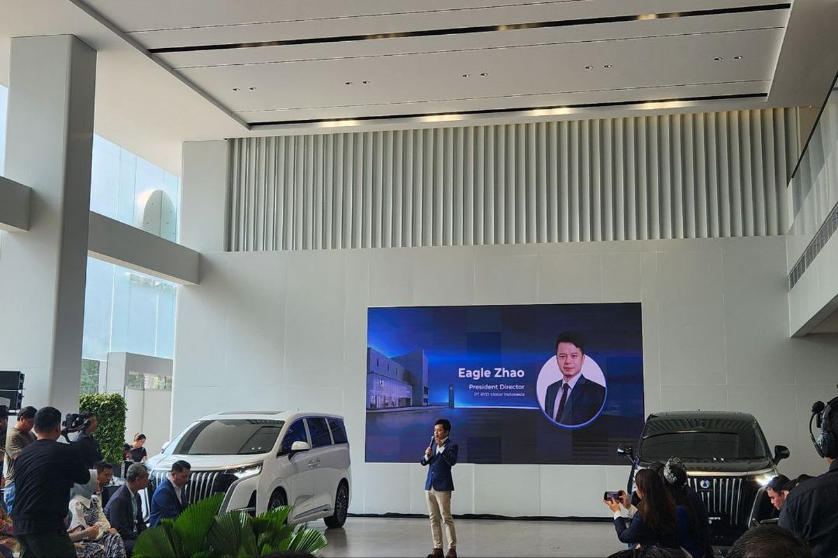 premium, Denza, diler, Pluit, Diler, Denza Resmikan Diler Premium di Pluit, Investasi di Atas Rp 100 Miliar
