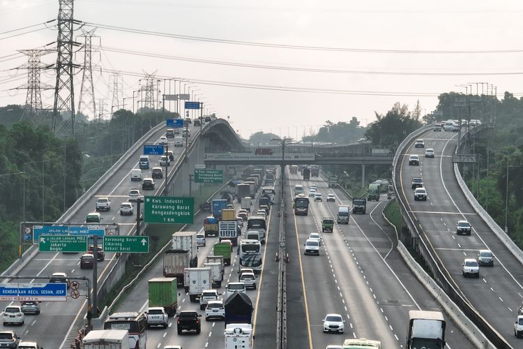 Update Arus Mudik, Lalu Lintas Arah Trans-Jawa Mulai Ramai