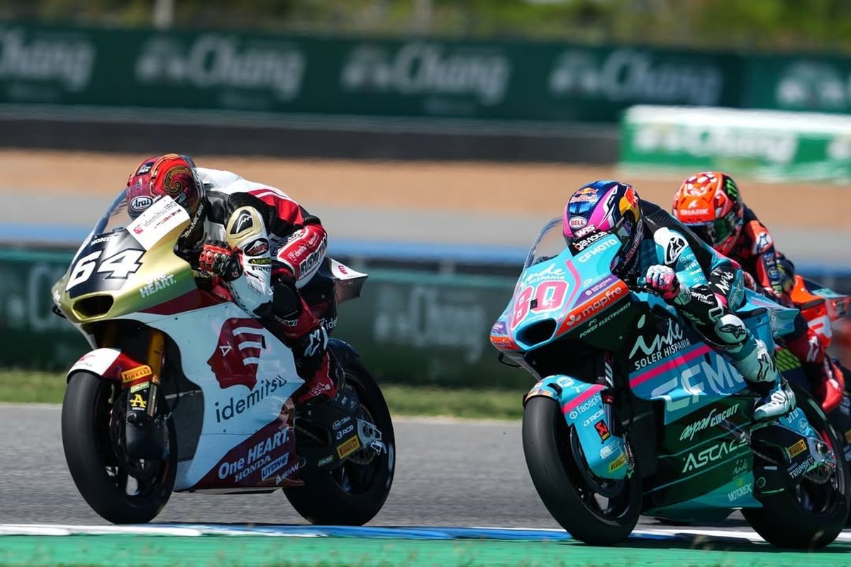 Gagal Finis, Mario Aji Terjatuh di Moto2 Thailand 2026