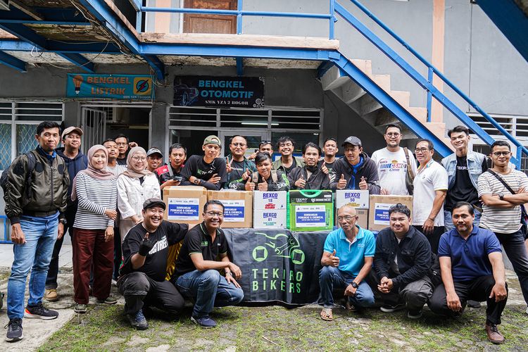 Cara Tekiro Dekatkan Diri dengan Pengemar Otomotif