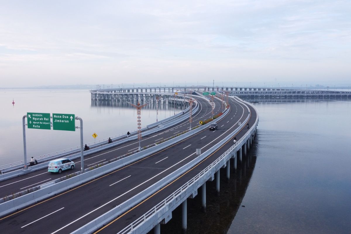 lalu lintas, kemacetan, Lalu Lintas, Jasa Marga, lonjakan kendaraan, Libur Waisak, Libur Waisak, 640.000 Kendaraan Melintasi Tol Regional Nusantara