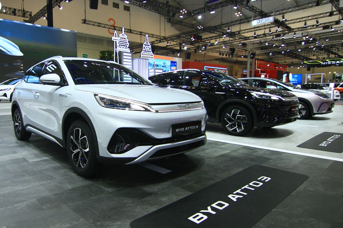 Chery, mobil listrik, Atto 3, Omoda E5, harga mobil listrik, mobil baru, Update Harga Mobil Listrik Juli, BYD Atto 3 dan Omoda E5 Turun Harga